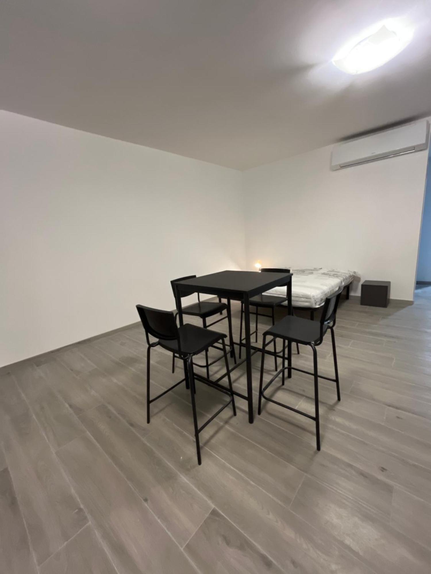 Alessandrino Apartment Rzym Zewnętrze zdjęcie