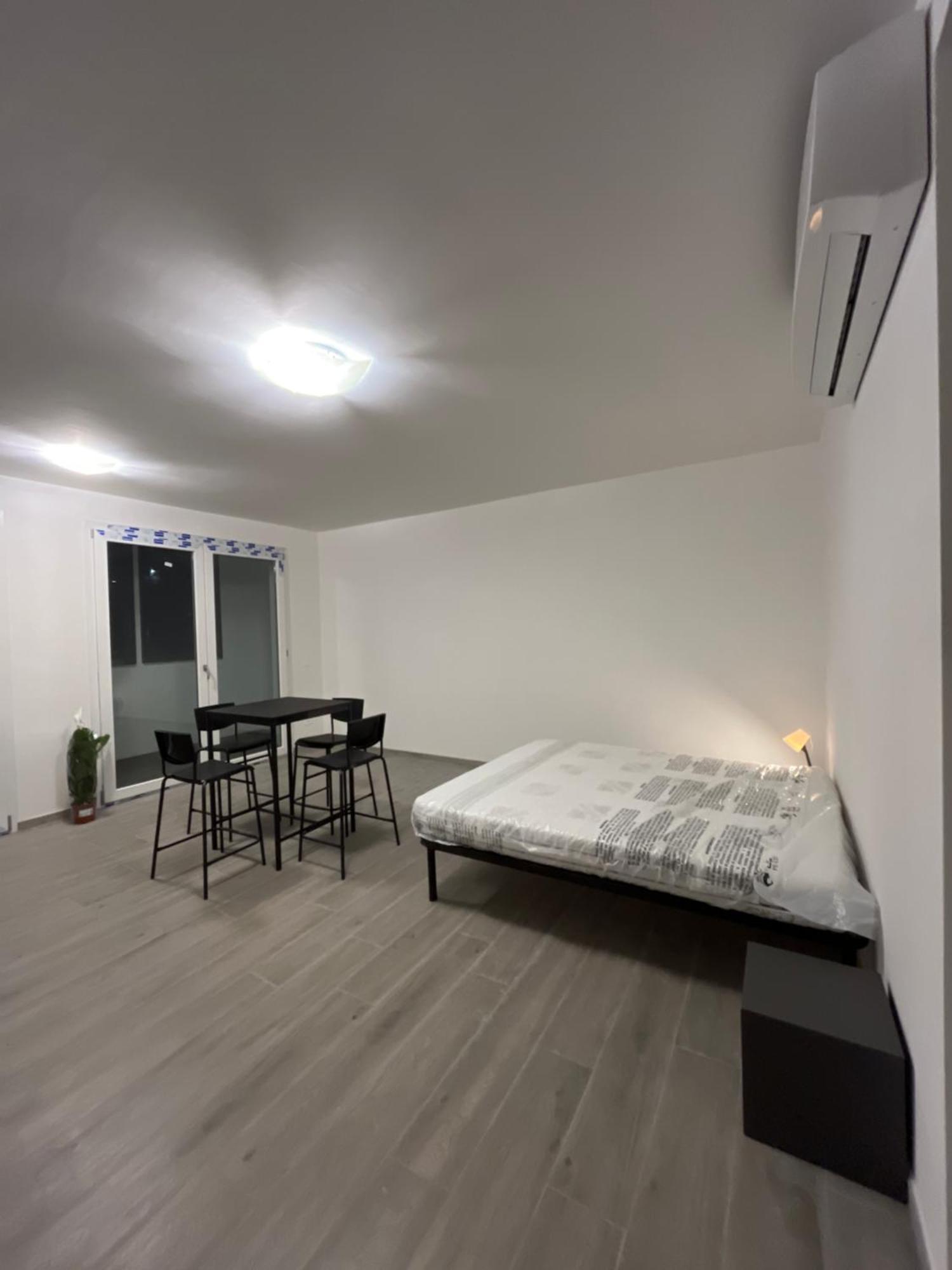 Alessandrino Apartment Rzym Zewnętrze zdjęcie