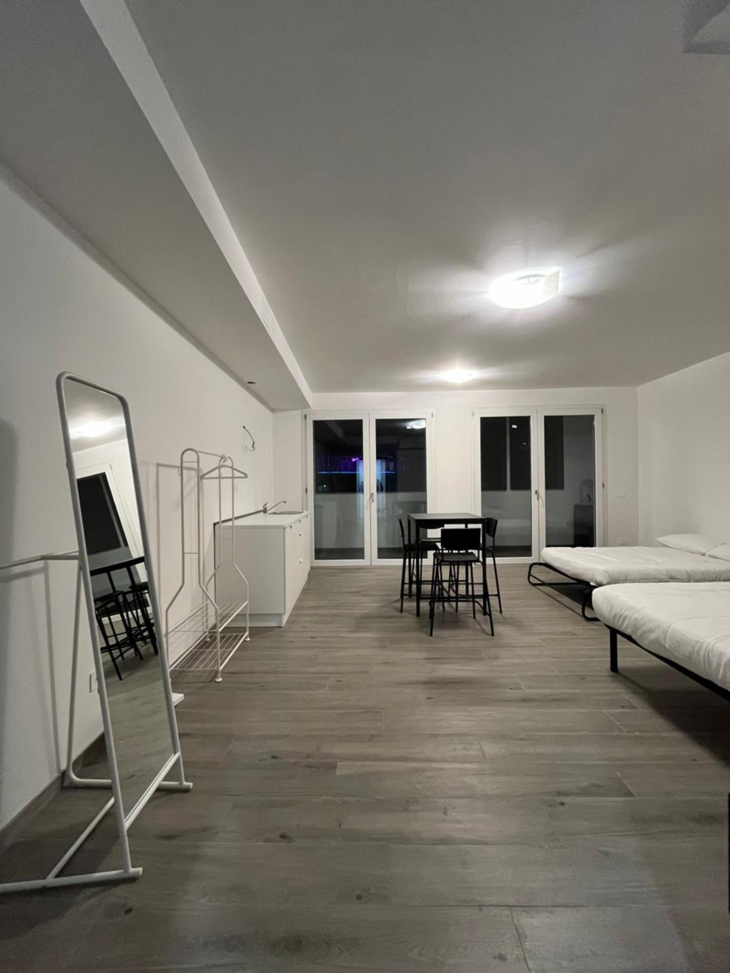 Alessandrino Apartment Rzym Zewnętrze zdjęcie